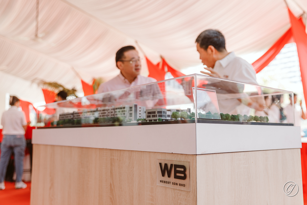 Datuk Wira Gan Tian Loo and WeBest's founder, Mr. Lim Seng Chong