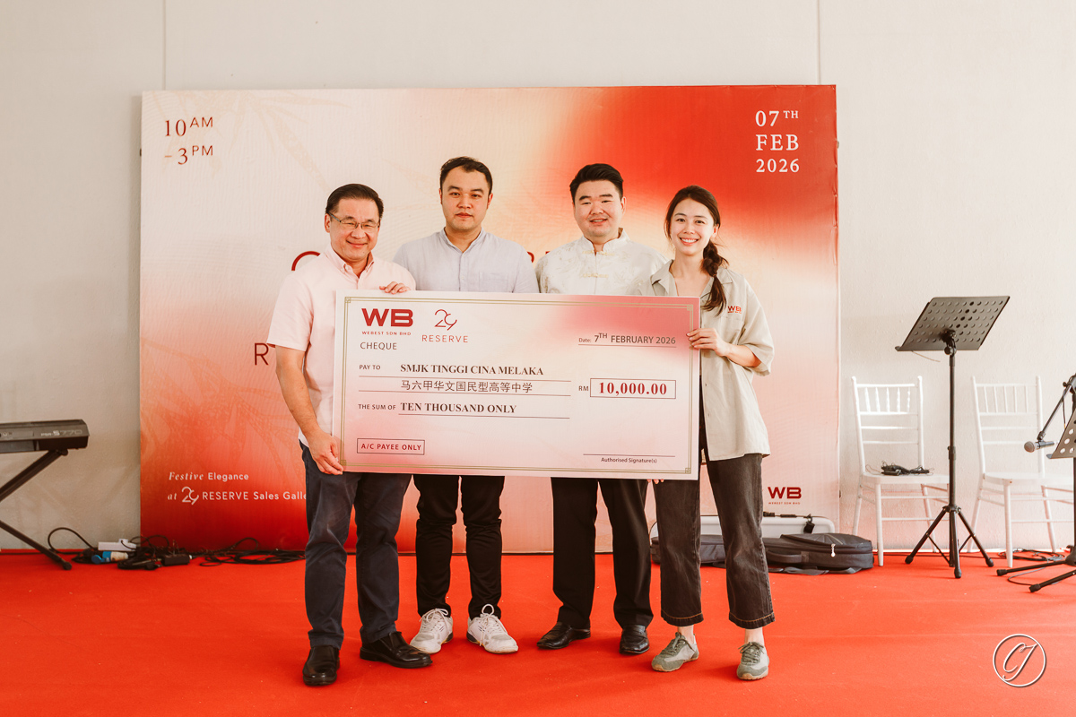 Donation for SMJK Tinggi Cina Melaka 